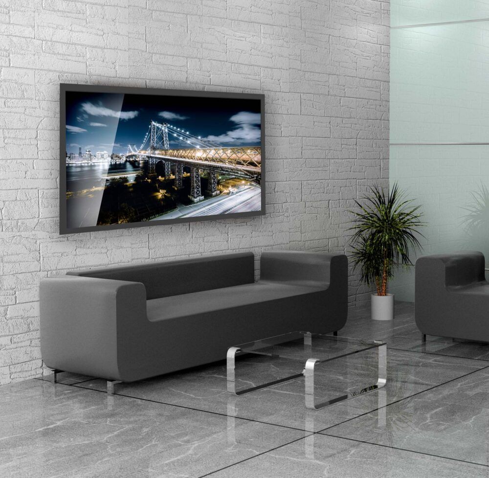 Profesionální držák na televizi nebo monitor EDBAK LWB1 zajistí estetické a spolehlivé zavěšení obrazovky na stěnu